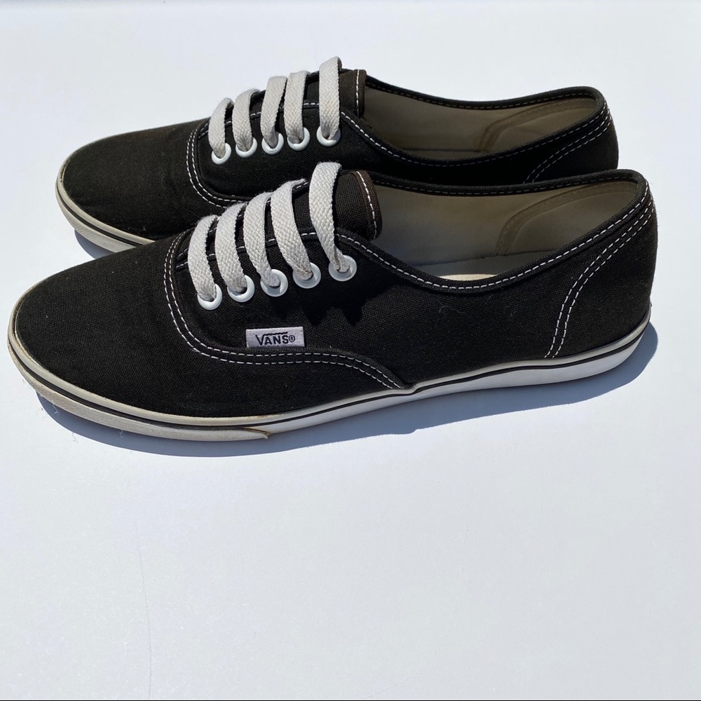 Vans Authentic Lo Pro Black Sneakers